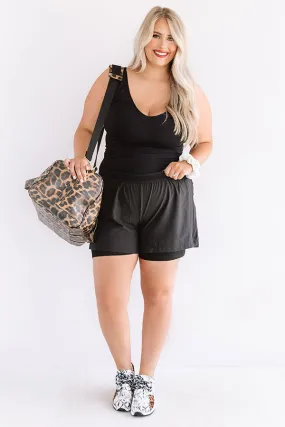 Above And Beyond Shorts In Black Curves