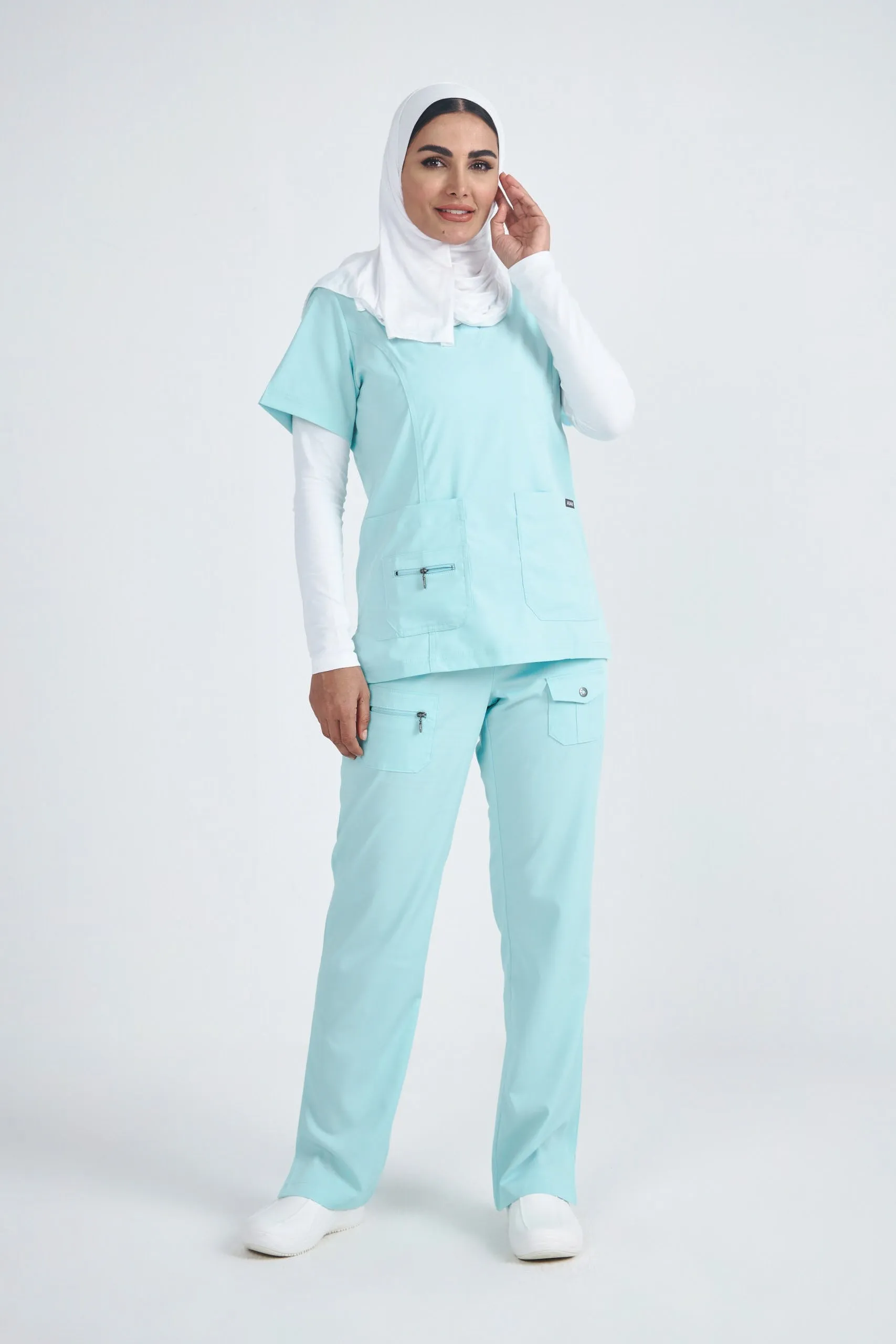 Adar Pro - Women's Elevated V-neck Scrub Scrub Set P4212-P4100