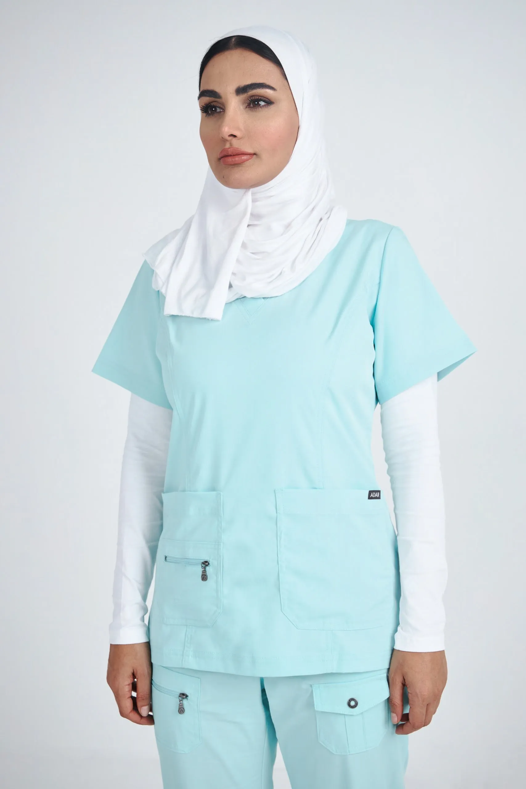 Adar Pro - Women's Elevated V-neck Scrub Scrub Set P4212-P4100