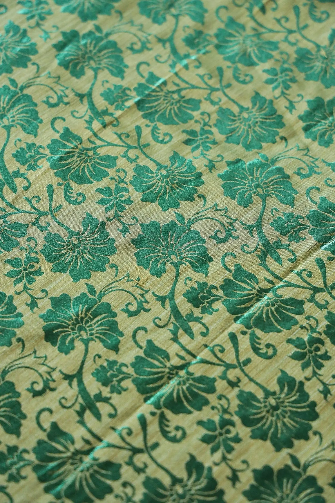 Bottle Green Floral Silk Satin Jute Banarasi Jacquard Fabric
