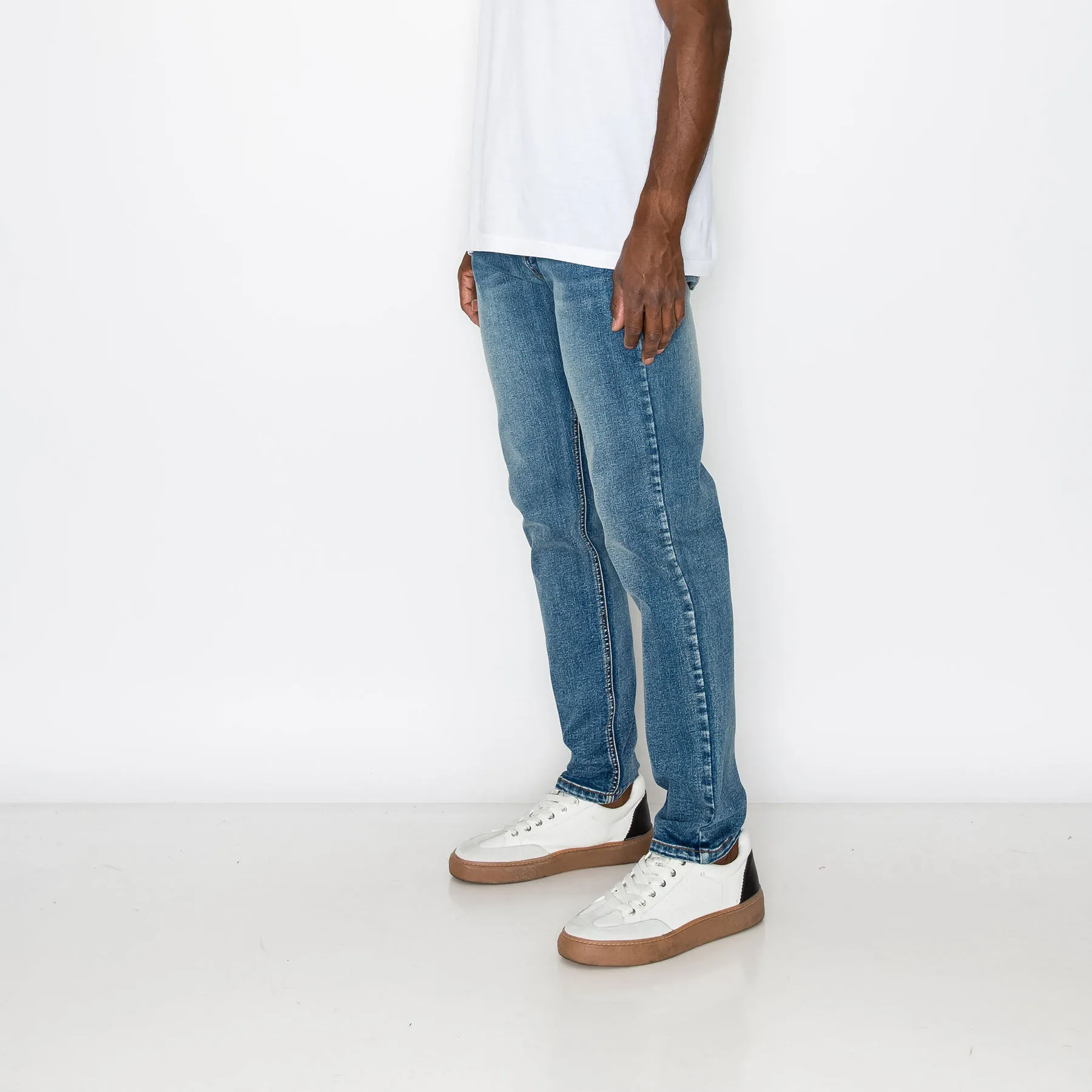 DL1007 Loose Fit Denim Jeans (Open Pack)