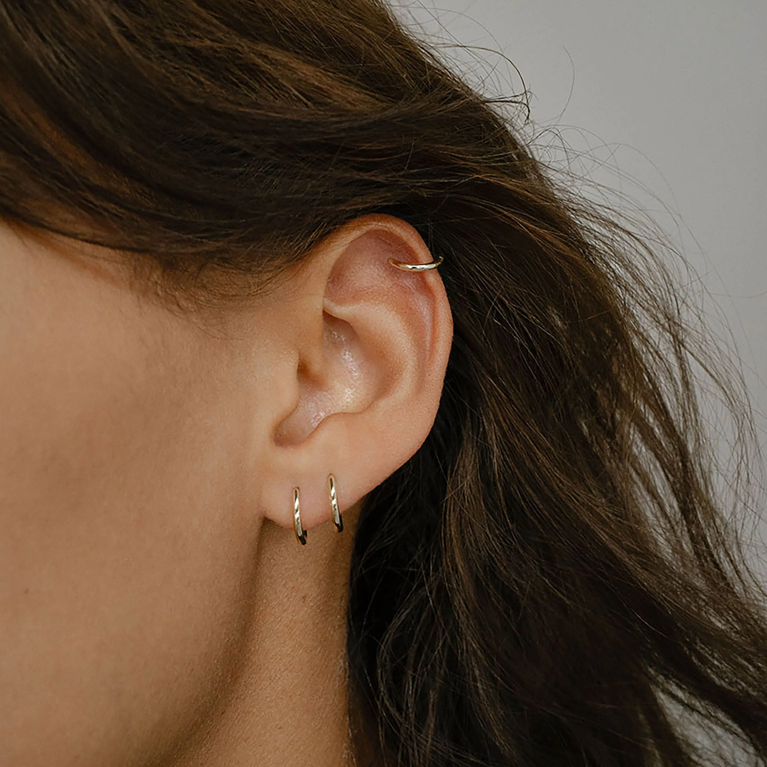 Essential Huggie Hoops
