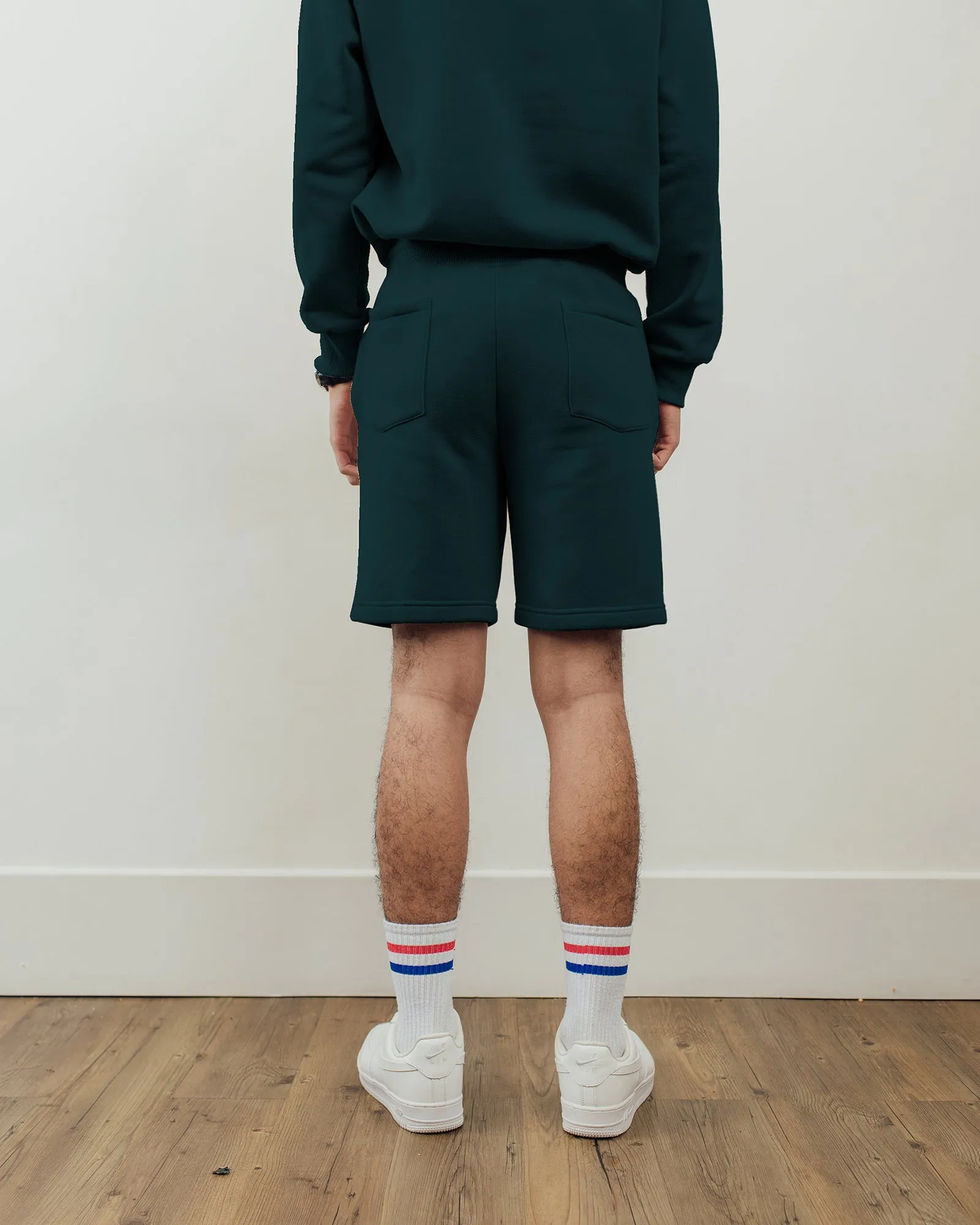 ESSENTIAL SHORT