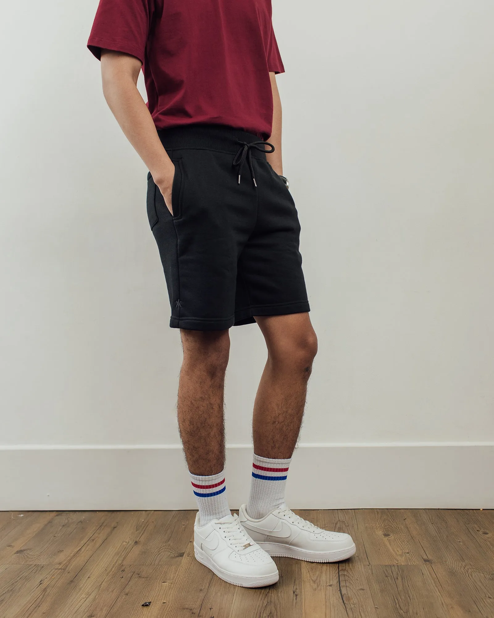 ESSENTIAL SHORT