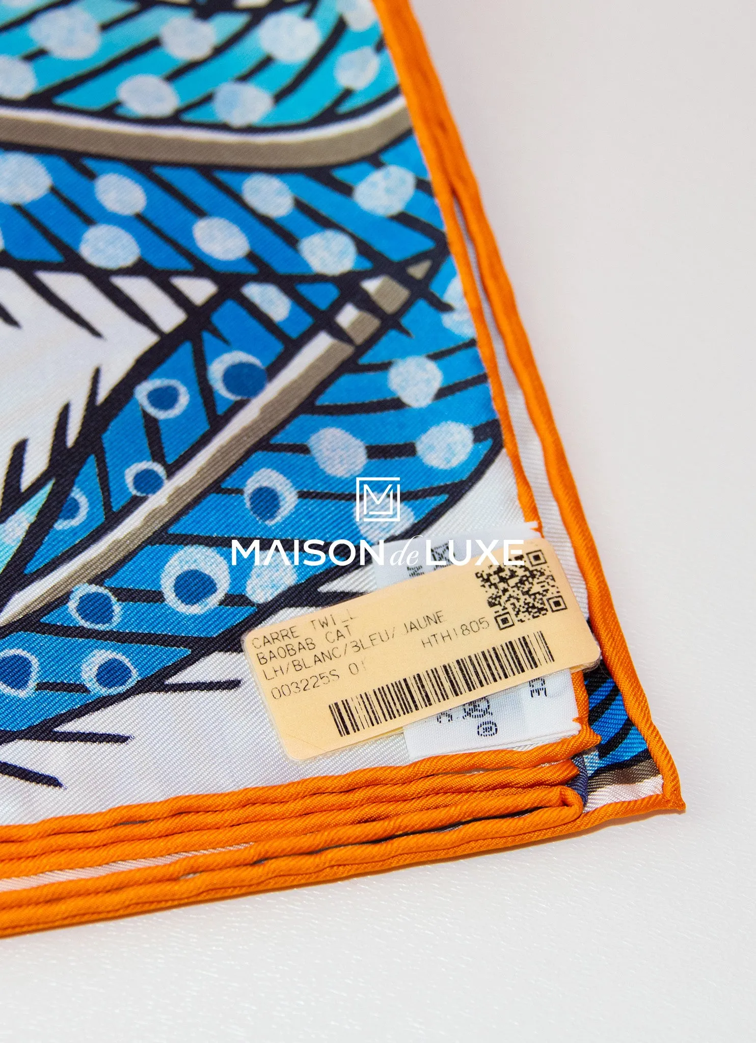 Hermes "Baobab Cat" White Twill Silk 90 cm Scarf