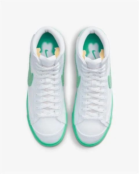 NIKE BLAZER MID '77